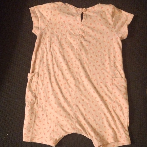 Pink Heart Patterned Baby Romper - Picture 9 of 10